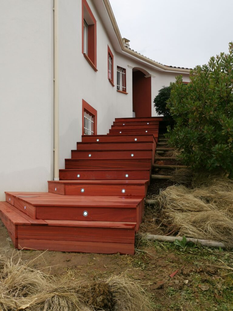 comment construire un escalier extérieur en bois ?